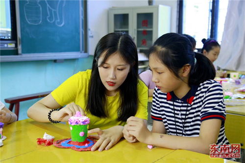 閩江學(xué)院美術(shù)學(xué)院學(xué)生 以藝術(shù)繪美鄉(xiāng)村 助力鄉(xiāng)村振興