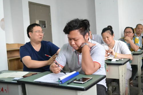 教學、管理、服務三位一體 文化素養在美術輔導服務中的重要性